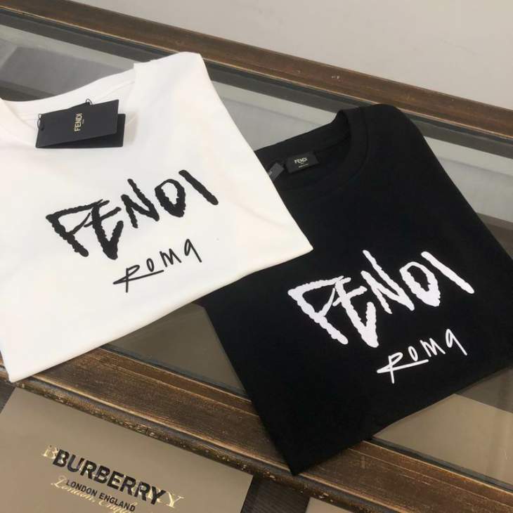 Picture of Fendi T Shirts Short _SKUFendiXS-Lfxtx0613835
